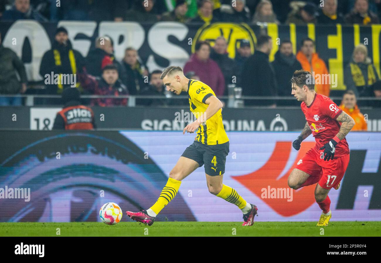 Dortmund, Germany. 3rd Mar, 2023. Nico Schlotterbeck (BVB), Dominik ...