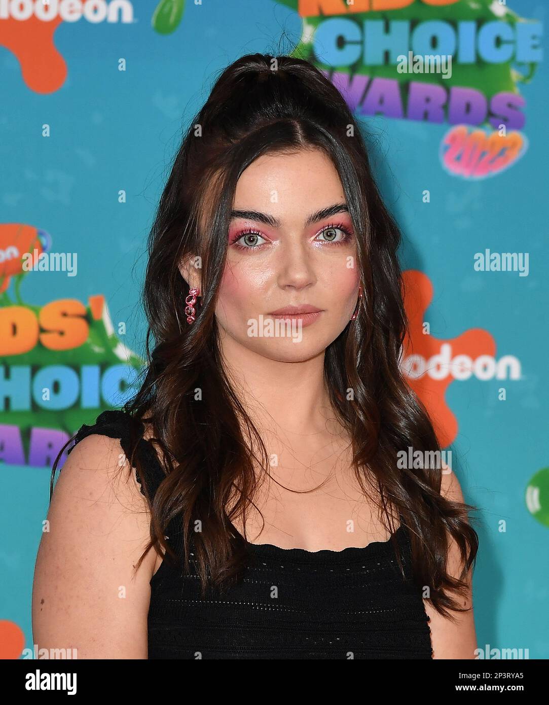 Taegen Burns attends the 2023 Nickelodeon Kids' Choice Awards at ...