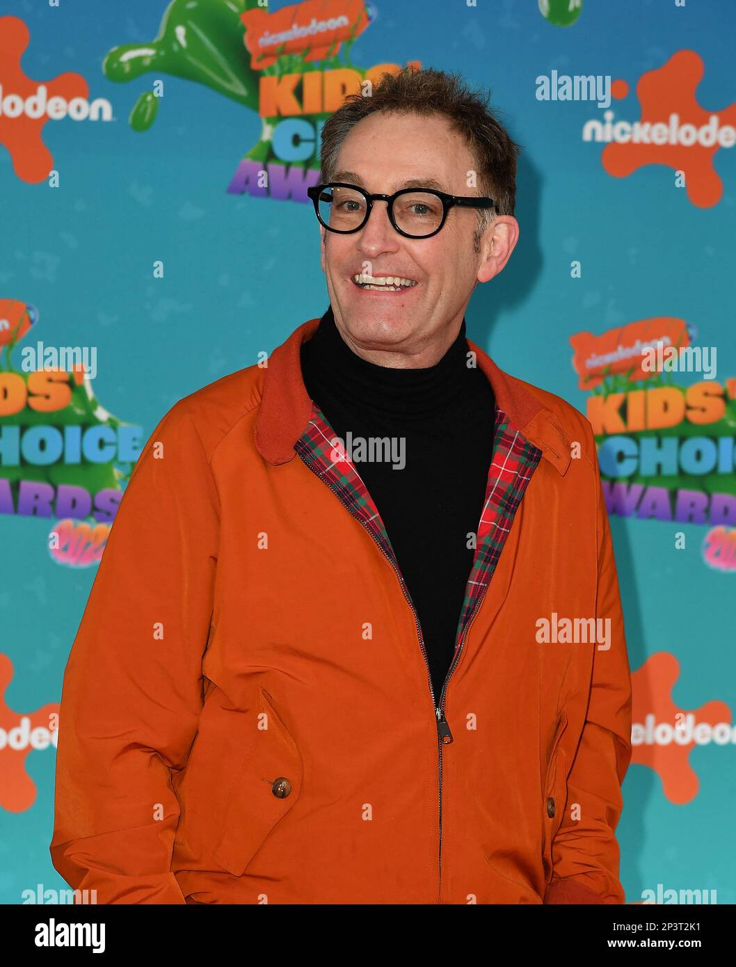 Tom Kenny attends the 2023 Nickelodeon Kids' Choice Awards at Microsoft ...