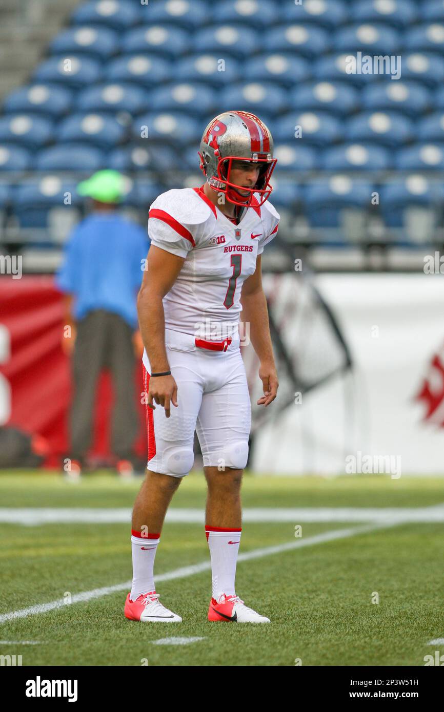 2014-08-28: Rutgers Kyle Federico against Washington State. Rutgers ...