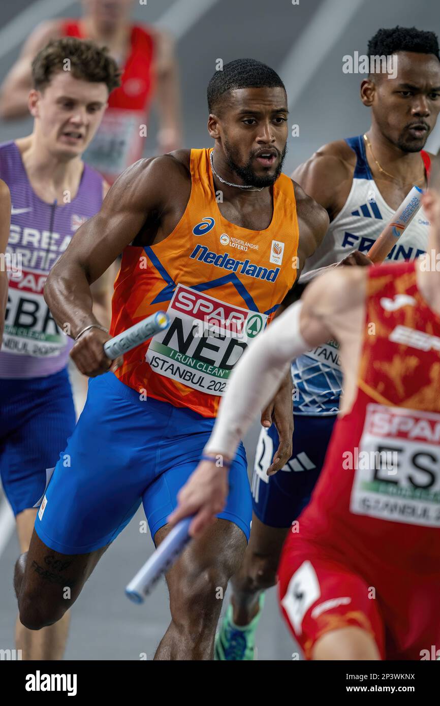 Istanbul isayah broers in action in the 4 x 400 meter relay on the