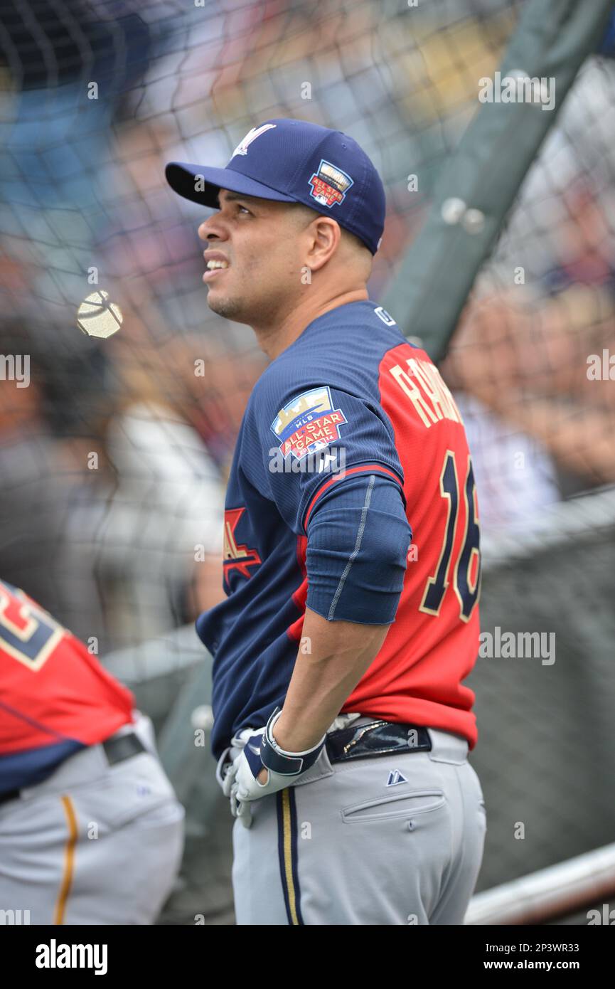 July 14, 2014: National League third base Aramis Ramirez #16 warming up at  bat during the MLB All-Star workout day at Target Field in Minneapolis,  Minnesota. (Icon Sportswire via AP Images Stock