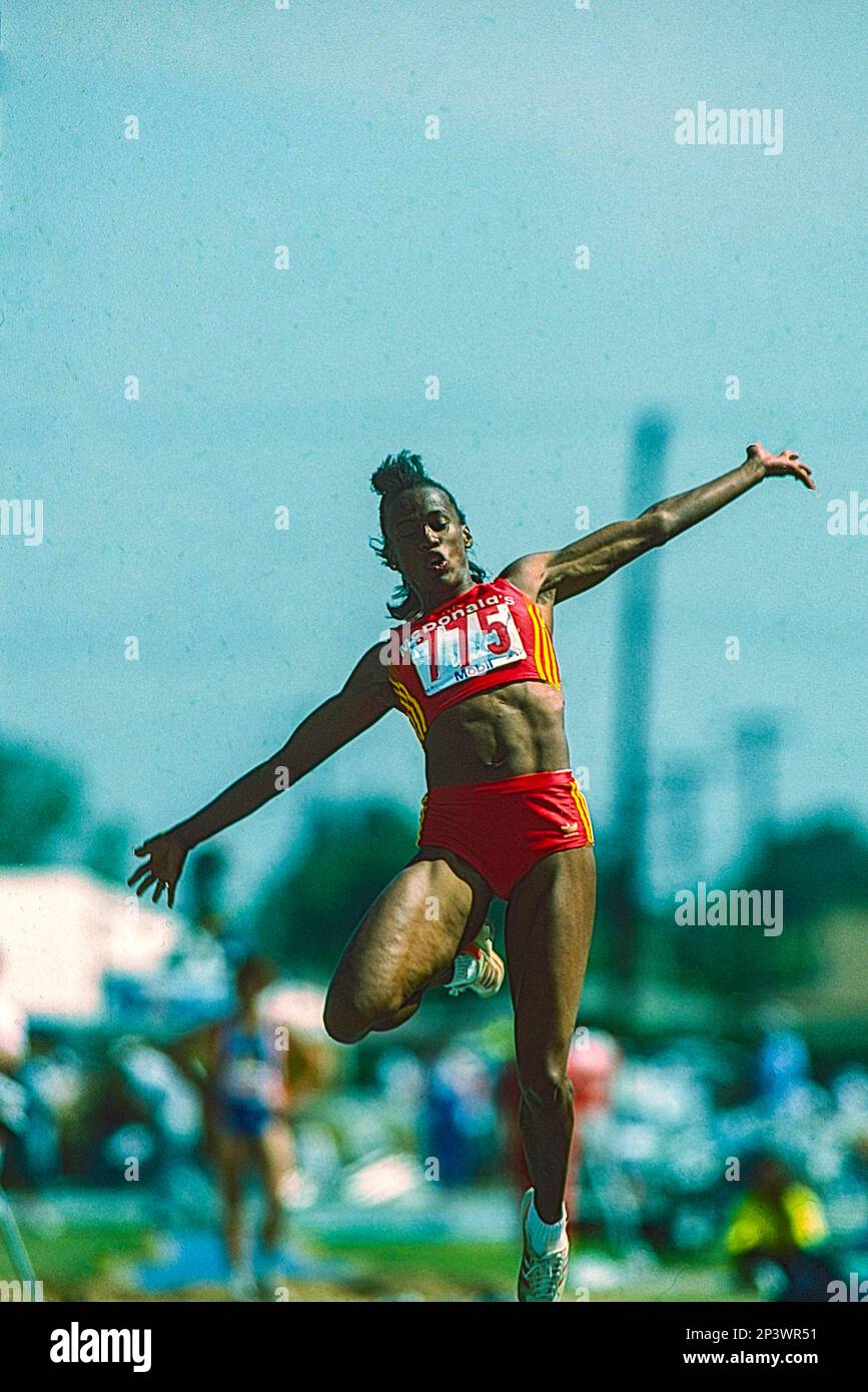 Jackie Joyner-Kersee competing in the Heptathlon at the 1990 USA Outdoor Track and Field Championships Stock Photo