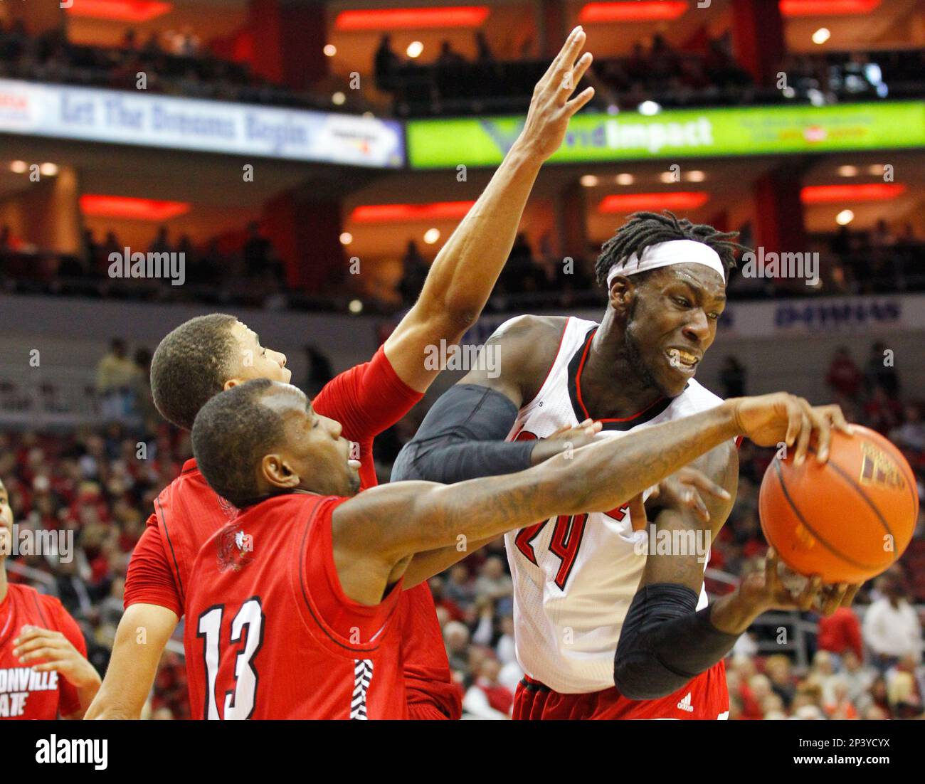 17 NOVEMBER 2014: University of Louisville's David Levitch (23) basketball  shoes during game against Jacksonville State at the KFC Yum! Center in  Louisville, Kentucky. (Icon Sportswire via AP Images Stock Photo - Alamy