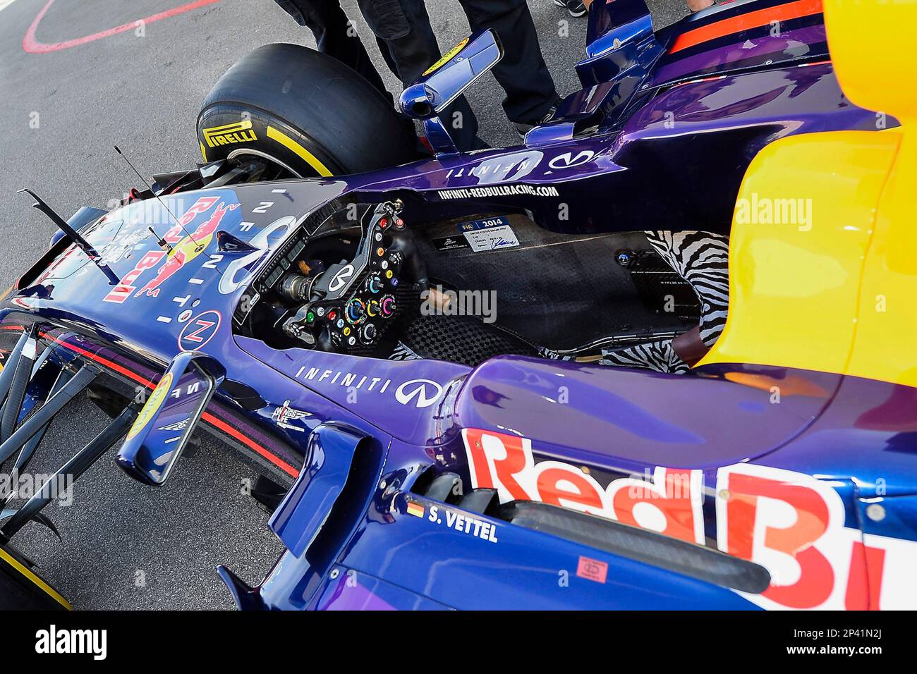 Spark 1:18 Diecast Model RedBull Racing Infiniti RB10