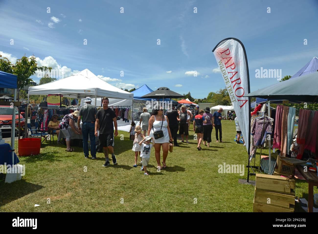 MOANA, NEW ZEALAND, JANUARY 5, 2023: Crowds gather at a local market day in Moana, West Coast, New Zealand Stock Photo