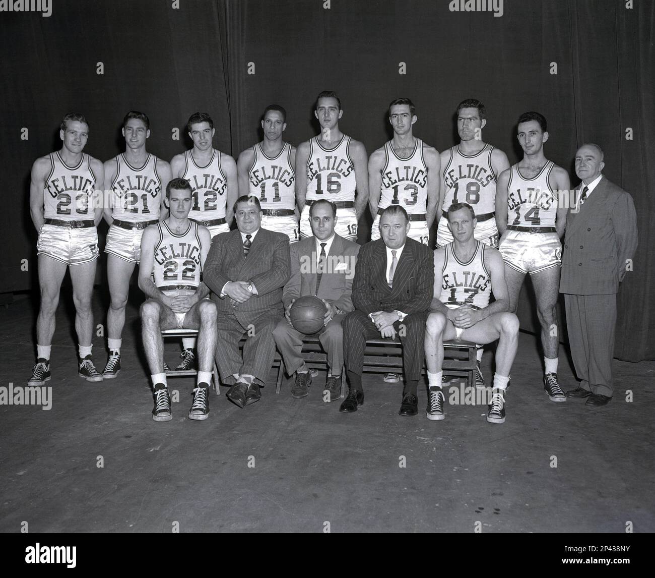 NBA FILE The 1952 53 Boston Celtics on the first row seated left