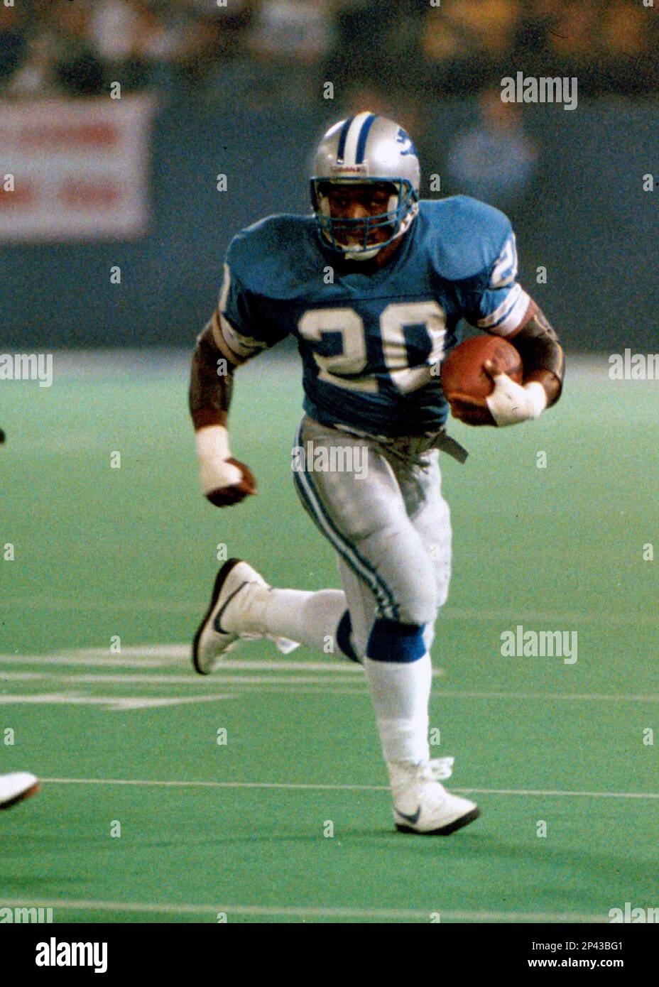 NFL FILE: Barry Sanders of the Detroit Lions. (Sportswire via AP Images  Stock Photo - Alamy