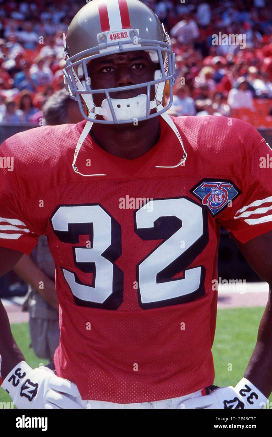 Running back Ricky Watters #32 of the San Francisco 49ers runs against the  New York Giants.Circa the 1980's. (Sportswire via AP Images Stock Photo -  Alamy