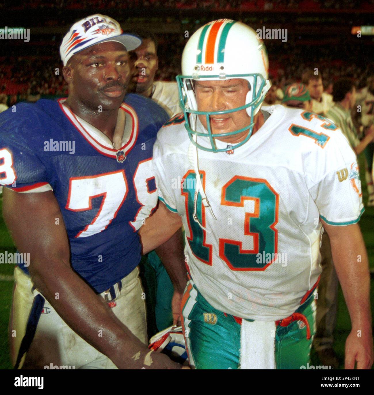 Bruce Smith (78) Buffalo Bills and Dan Marino (13). (Sportswire via AP  Images Stock Photo - Alamy