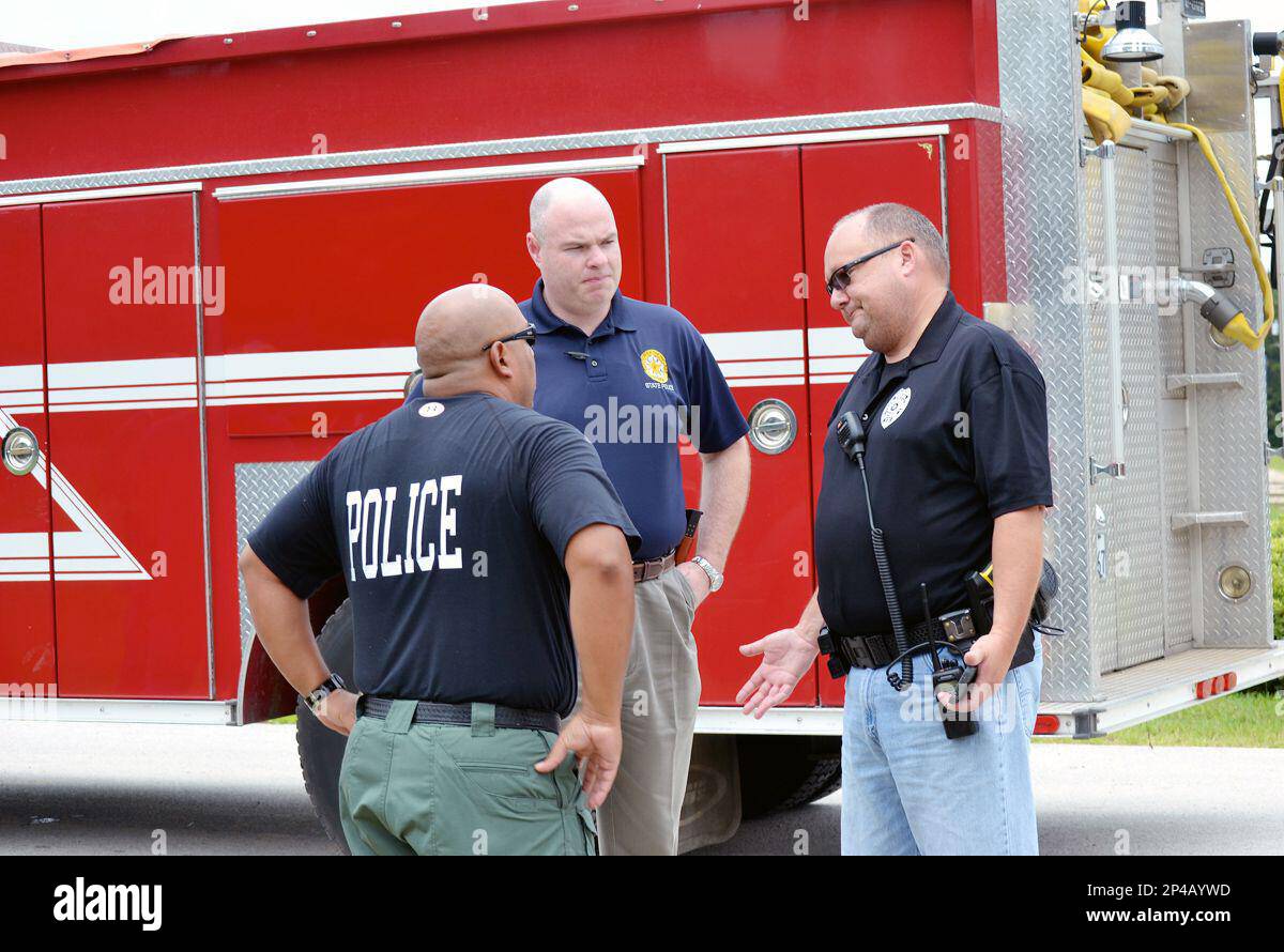 Texas Department of Public Safety officer Bryant Jones and Diboll