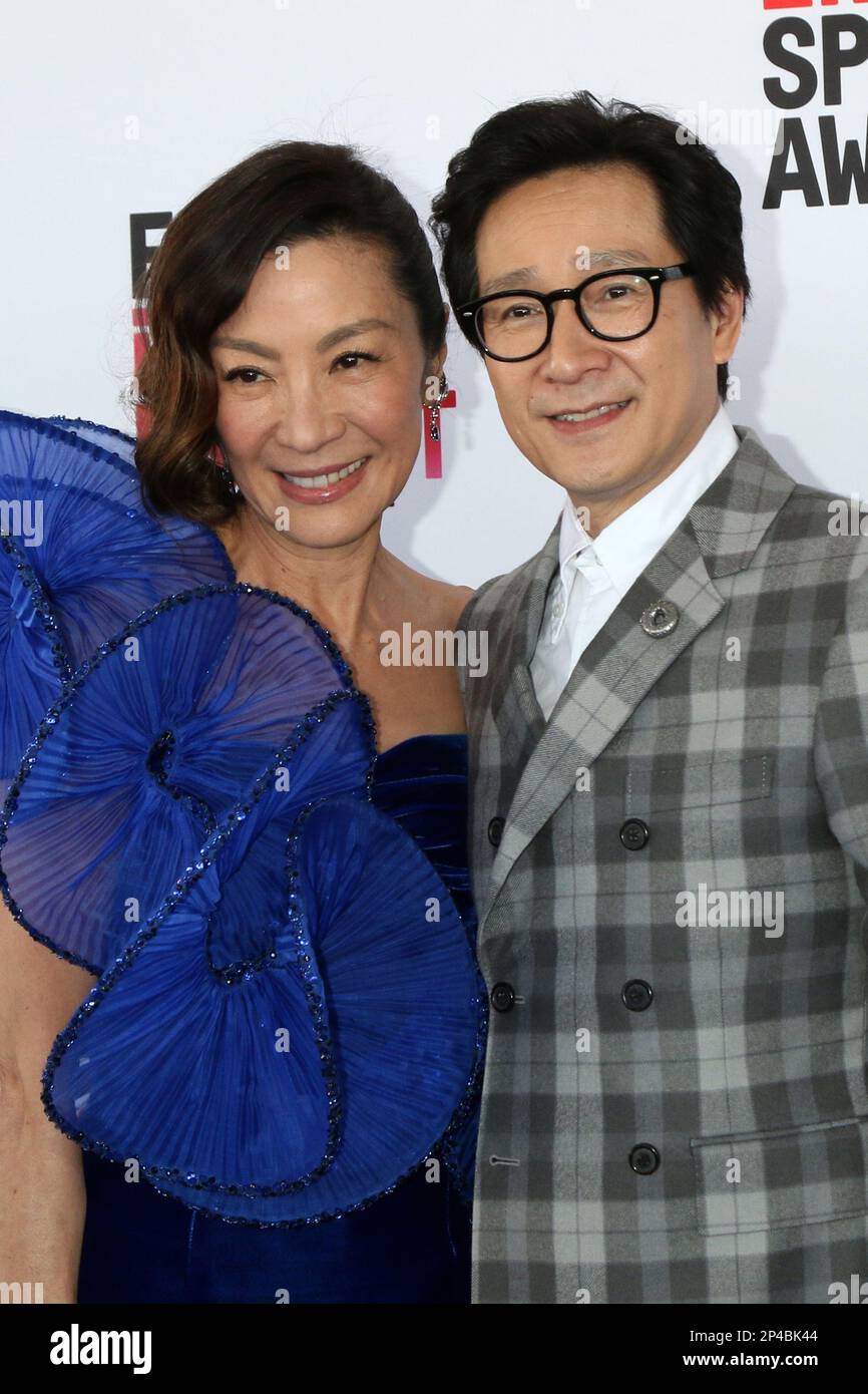 LOS ANGELES - MAR 4: Michelle Yeoh, Ke Huy Quan at the 2023 Film ...