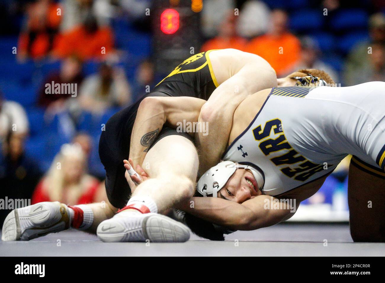 Northern Colorado's Andrew Alirez attempts to take down Missouri's ...