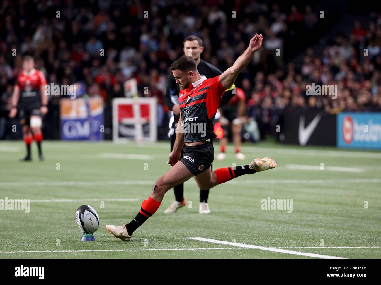 Melvyn Jaminet of Stade Toulousain during the French championship Top 14  rugby union match between Racing 92 and Stade Toulousain (Toulouse) on  March 5, 2023 at Paris La Defense Arena in Nanterre