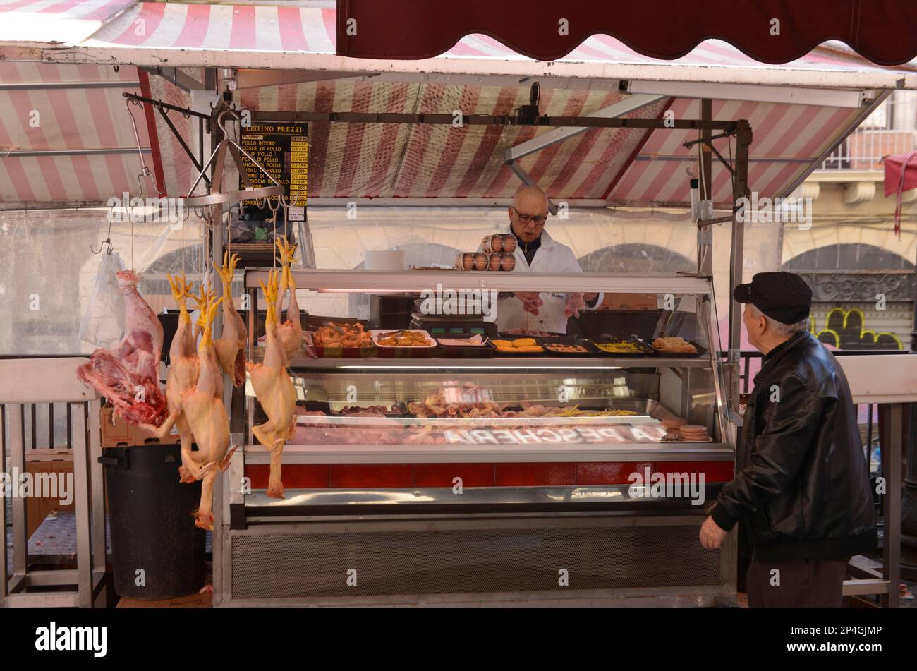Poultry, fish market, Piazza Alonzo di Benedetto, Catania, Sicily, Italy Stock Photo