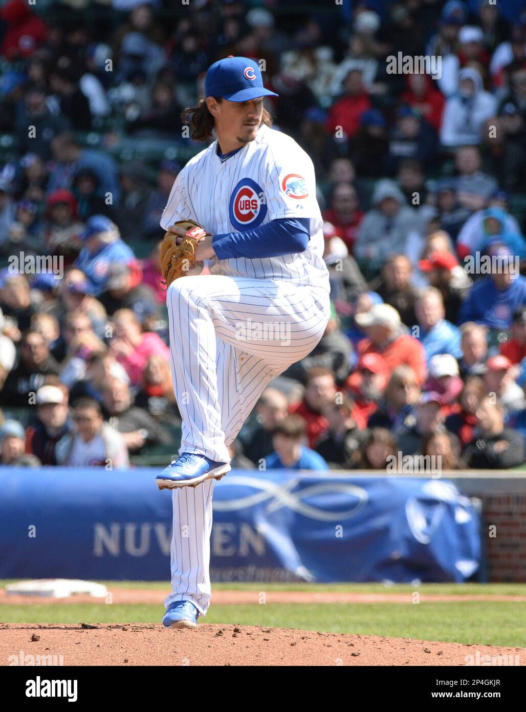 Chicago Cubs Jeff Samardzija (29) during a game against the Cincinnati Reds  on April 18, 2014 at Wrigley Field in Chicago, IL. The Reds beat the cubs  4-1.(AP Photo/David Durochik Stock Photo - Alamy