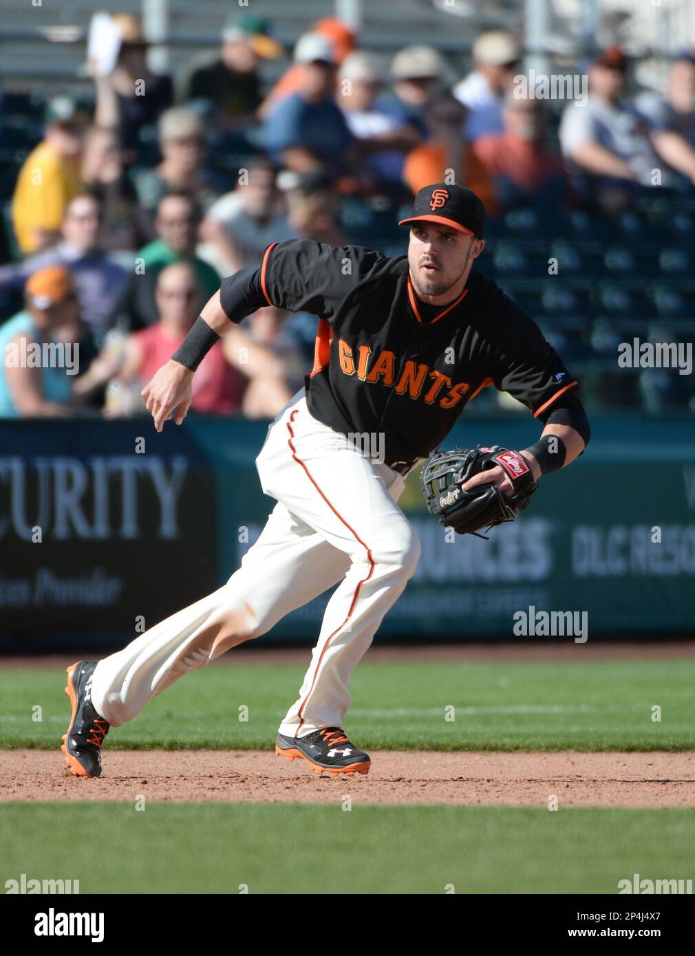 San Francisco Giants second baseman Joe Panik throws to first for the  News Photo - Getty Images
