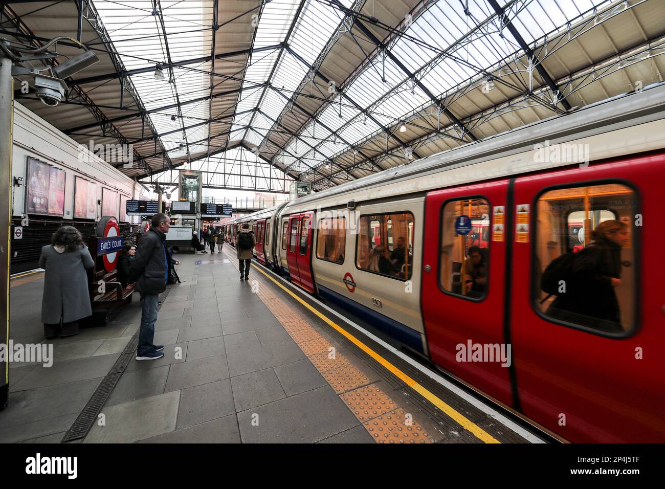 Earl's Court tube, London Stock Photo Alamy
