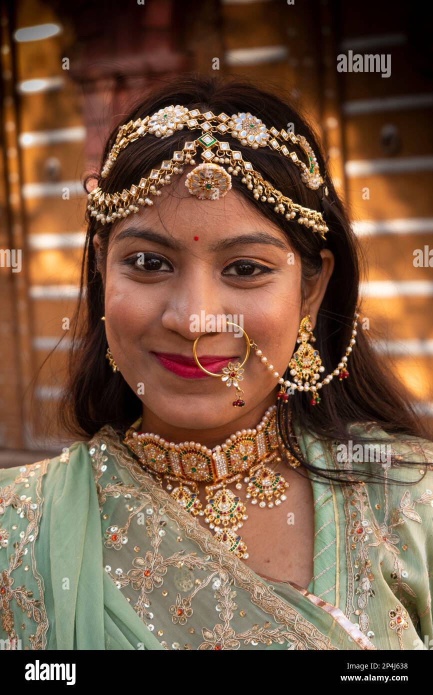 India, Rajasthan, Bikaner, Old City, young engaged woman dressed up for photographs Stock Photo