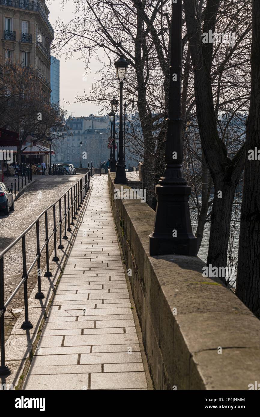 Quai De Bourbon on the Ile Sainte-Louis, Paris, France. Stock Photo