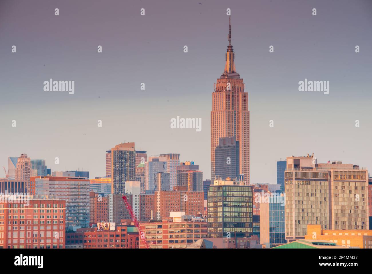 Empire state building spring hi-res stock photography and images - Alamy