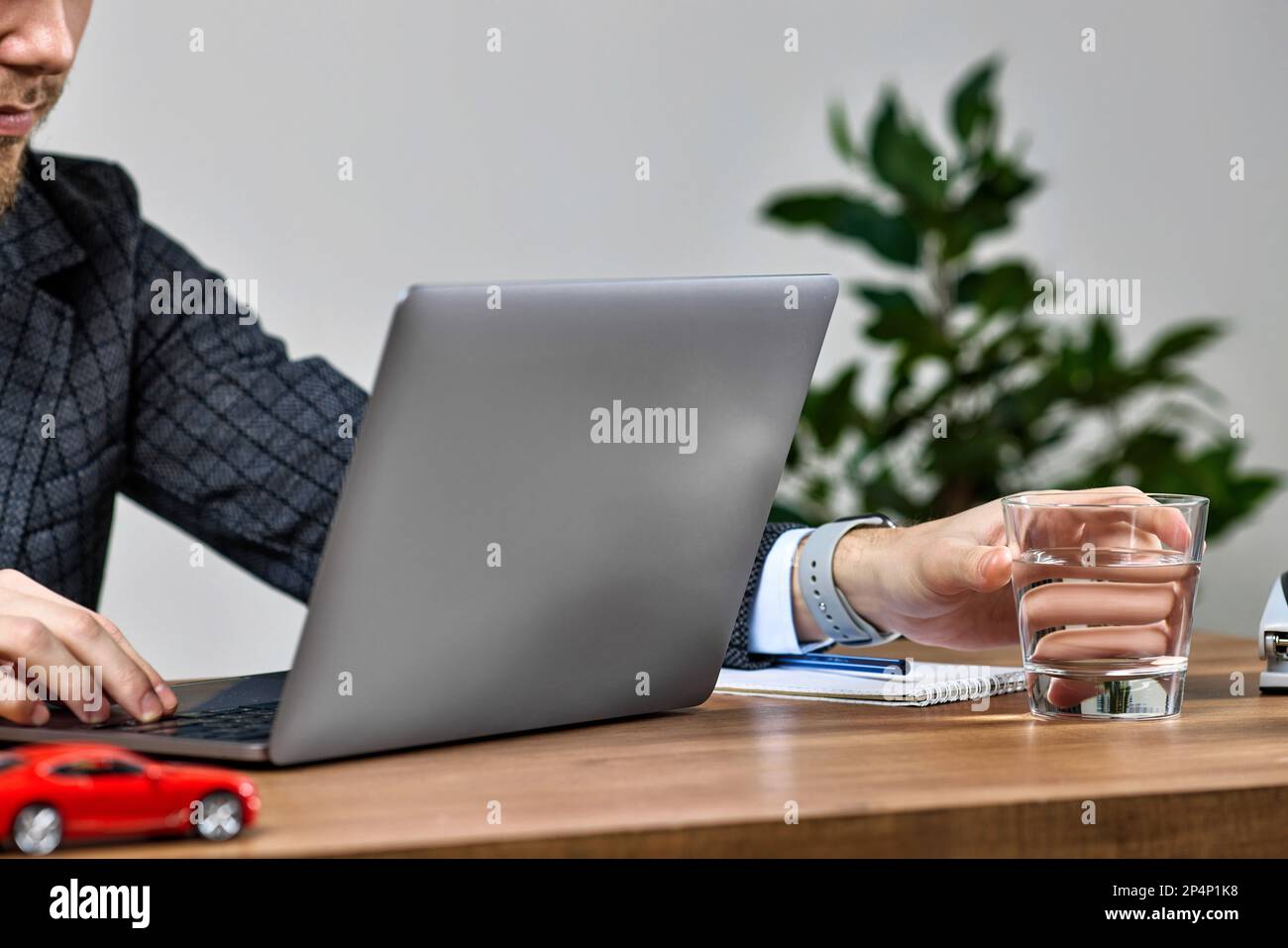 Hands unrecognizable man typing hi-res stock photography and images - Alamy