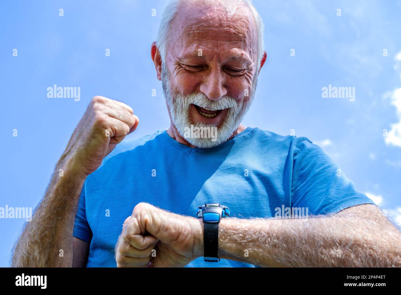 Wrist watch for clearance elderly