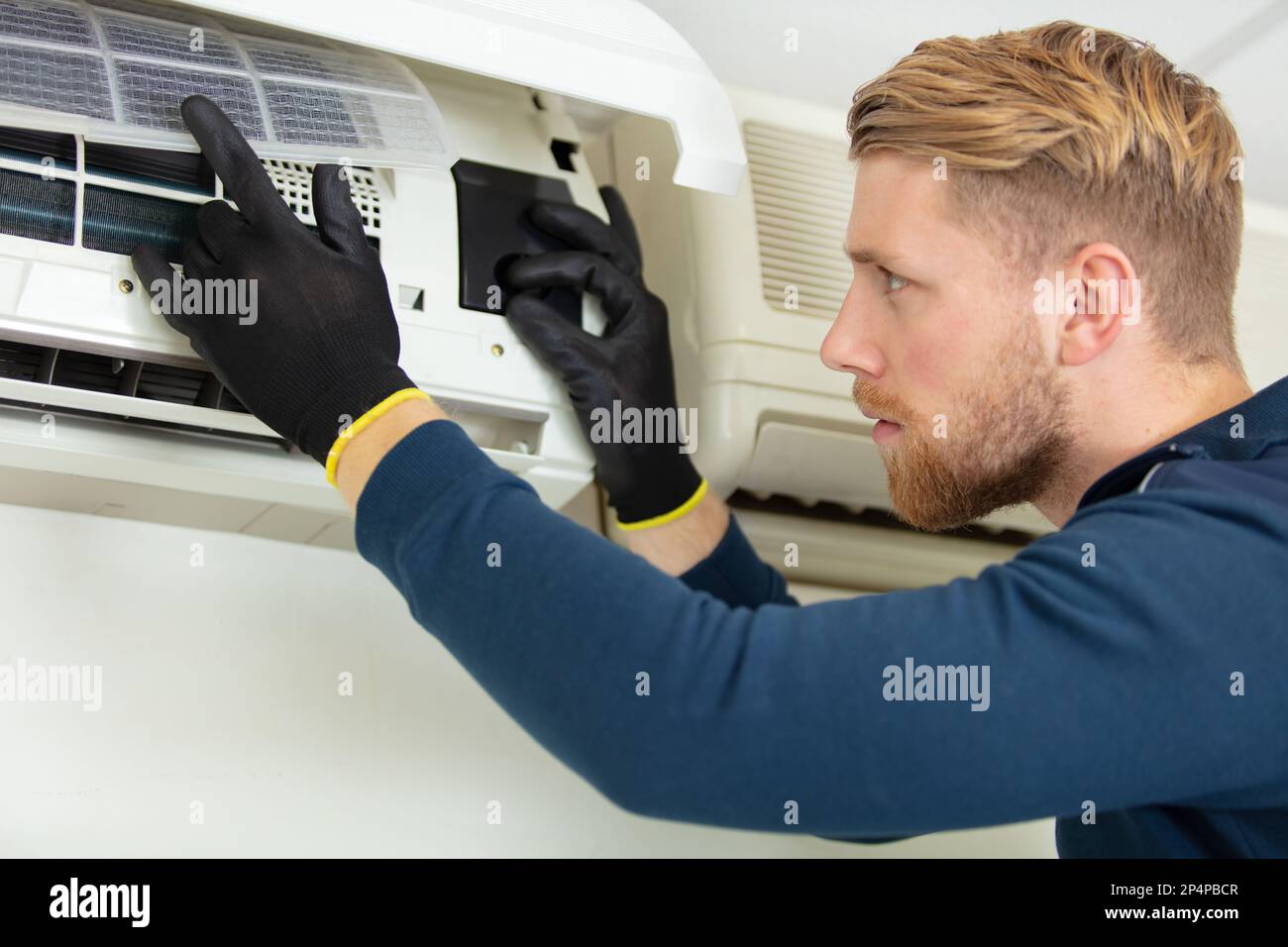 Wall mounted air conditioning unit hires stock photography and images