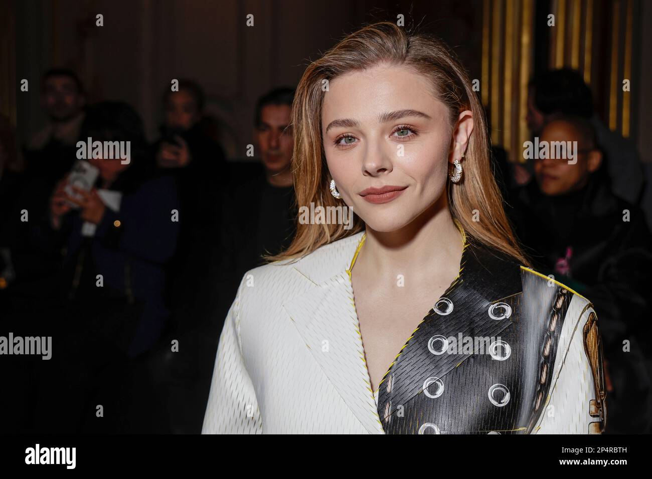 Chloe Grace Moretz attending the Louis Vuitton Womenswear Fall/Winter 2022/ 2023 show as part of Paris Fashion Week in Paris, France on March 07, 2022.  Photo by Aurore Marechal/ABACAPRESS.COM Stock Photo - Alamy