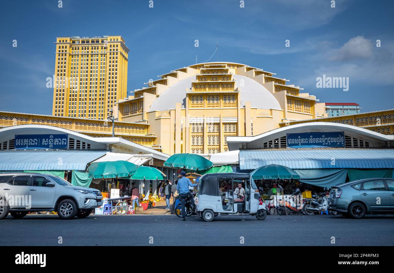 The landmark art deco style Central Market in Phnom Penh, Cambodia. Stock Photo