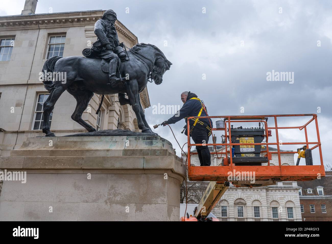 Restoration of 1st Earl Roberts equestrian statue in Horse Guards