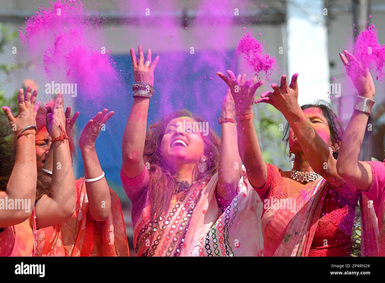 holi puja