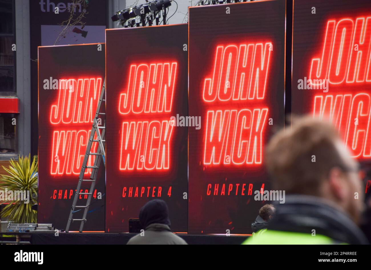 London, UK. 6th March 2023. Preparations for tonight's premiere of John Wick Chapter 4, starring Keanu Reeves, at Cineworld, Leicester Square. Credit: Vuk Valcic/Alamy Live News Stock Photo