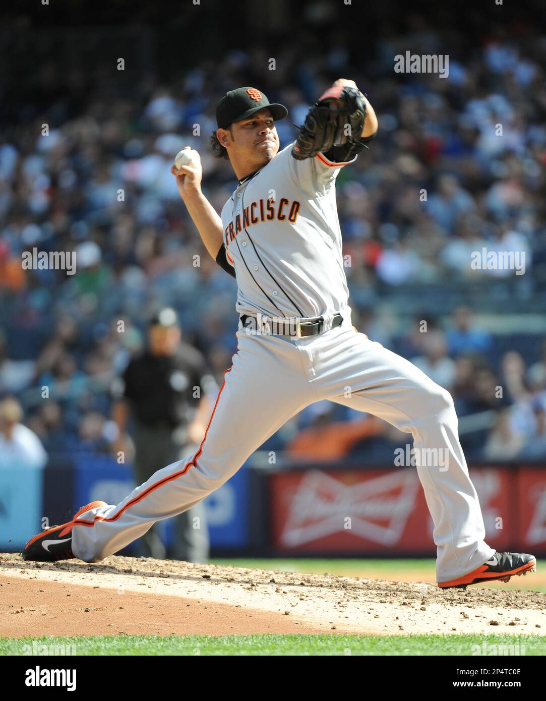San Francisco Giants pitcher Guillermo Moscoso (34) during game against the  New York Yankees at Yankee Stadium in Bronx, New York; September 21, 2013.  Yankees defeated Giants 6-0. (AP Photo/Tomasso DeRosa Stock Photo - Alamy