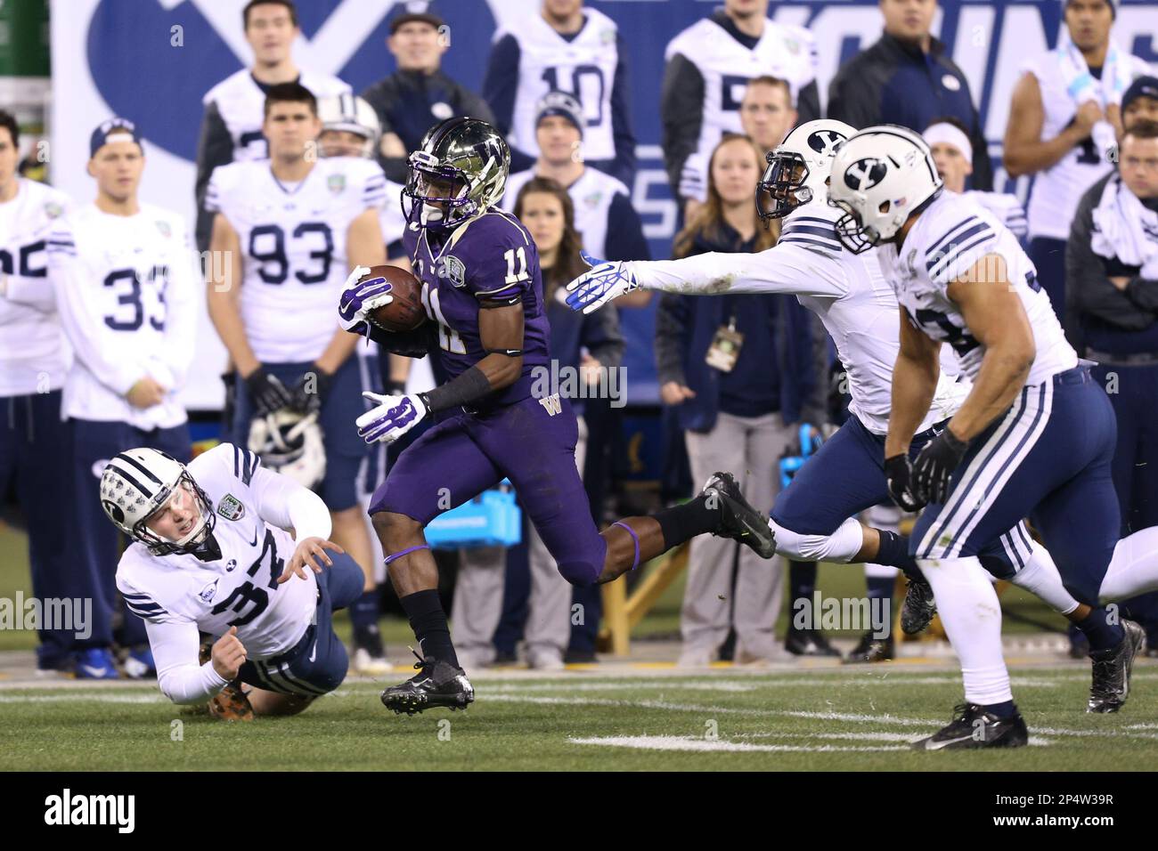 Dec. 27, 2013 - December 27, 2013: Washington Huskies Wide Receiver ...