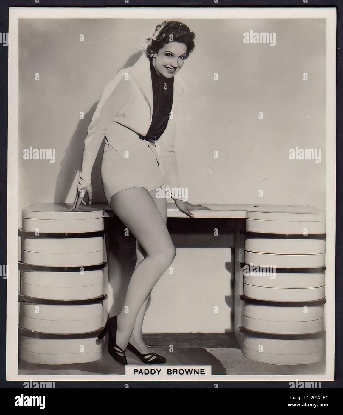 Portrait of Cabaret Artiste Paddy Browne Vintage Cigarette Card Stock