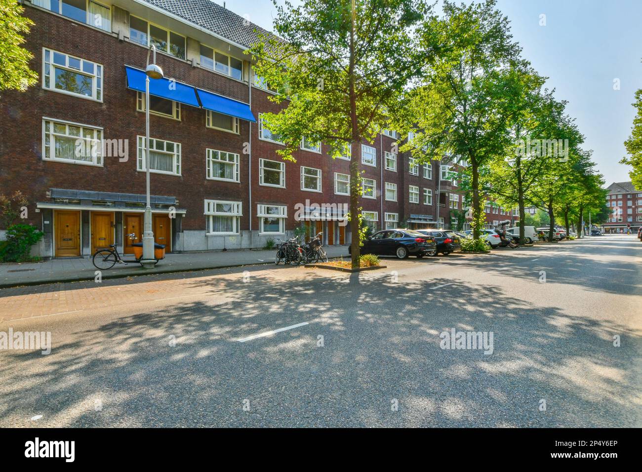 Aws office hi-res stock photography and images - Alamy