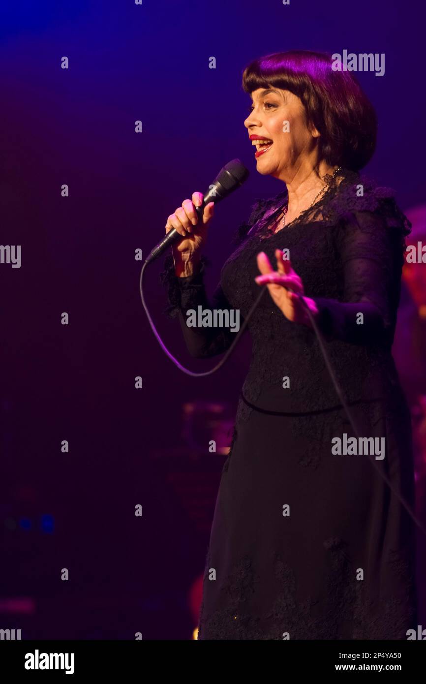  Foto zu Mireille Mathieu en concert au Cirque Royal 