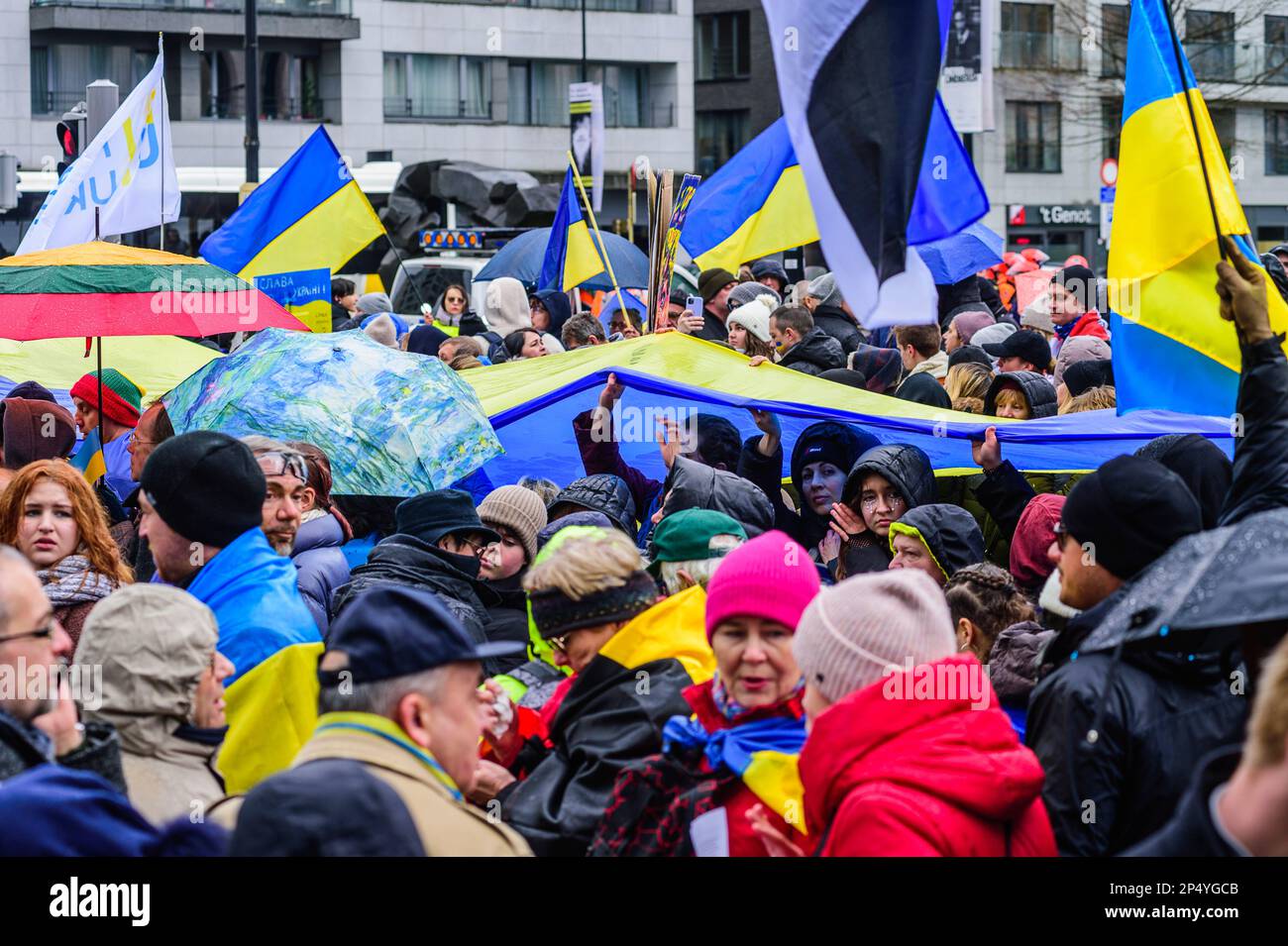 Contre la guerre en ukraine hi-res stock photography and images - Alamy