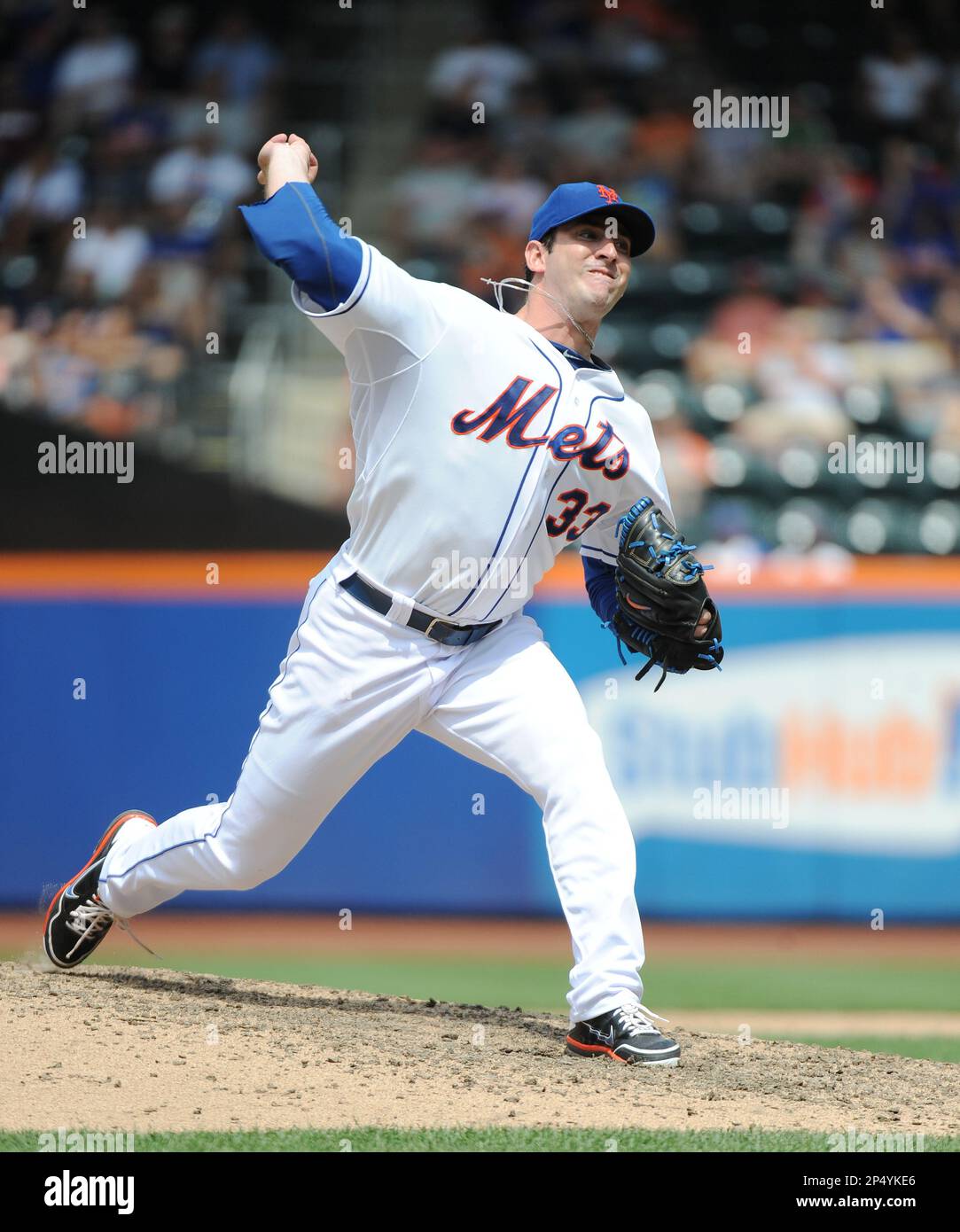 New York Mets pitcher Matt Harvey (28) during game against the