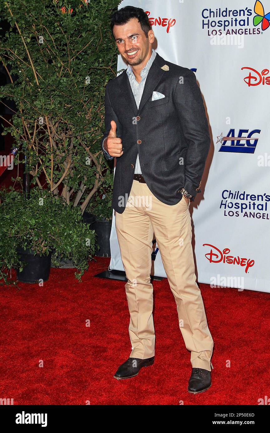 Tony Dovolani attends the Children's Hospital Los Angeles Gala Noche