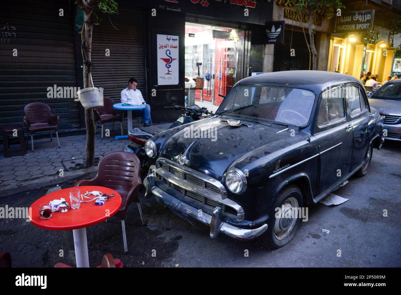 EGYPT, Cairo, old town, vintage car Oxford Morris Stock Photo