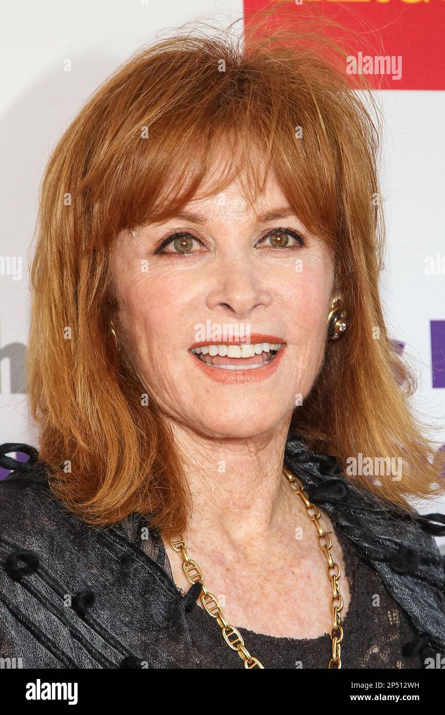 Actress Stefanie Powers attends The Actors Fund 17th Annual Tony Awards
