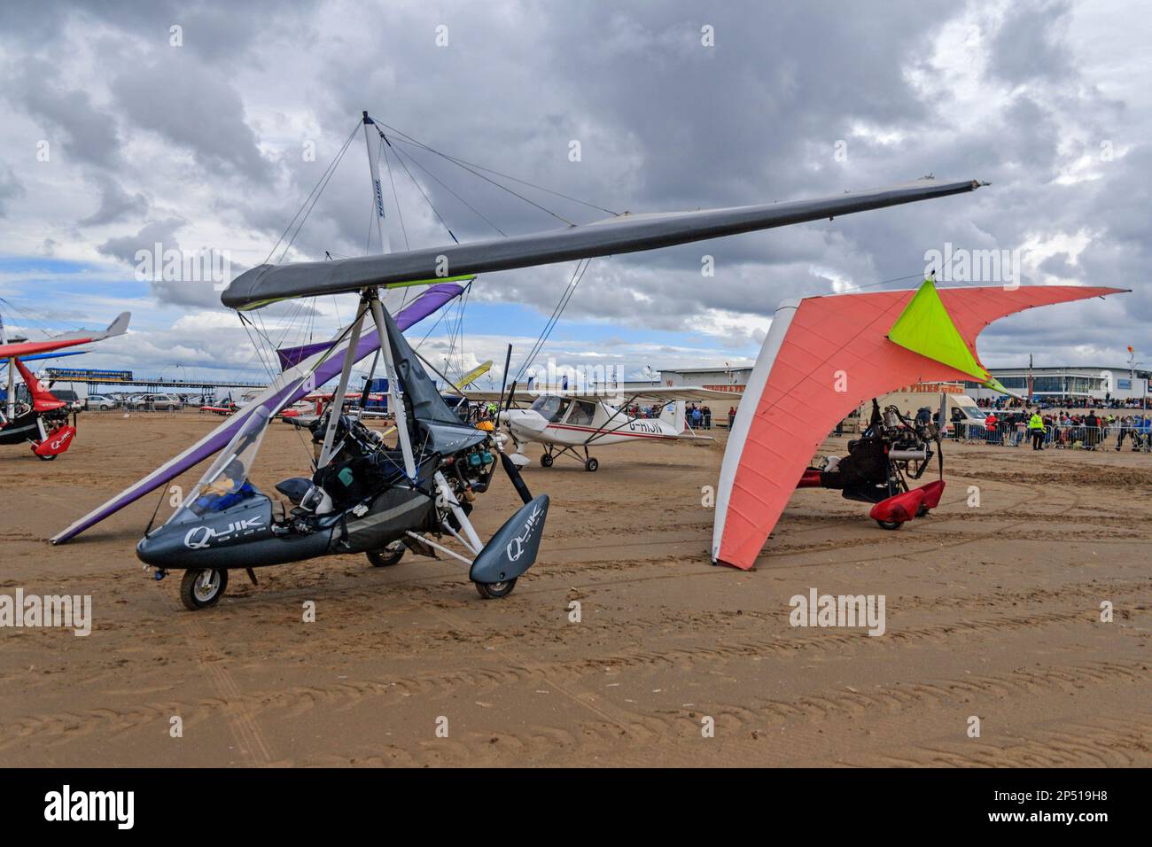 Quik microlight hi-res stock photography and images - Alamy