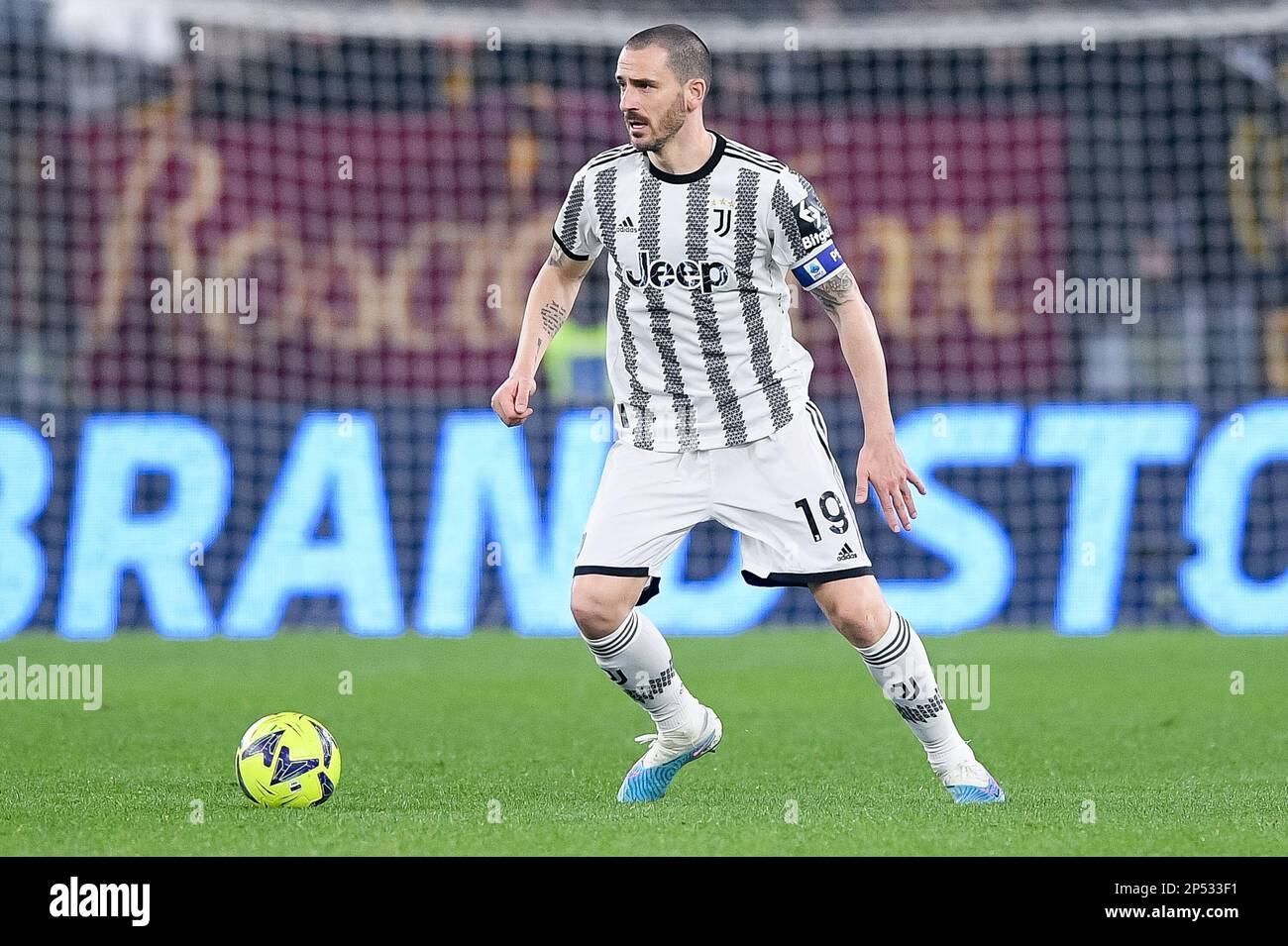 Dusan Vlahovic of ACF Fiorentina in action against Leonardo Bonucci of Juventus  FC during ACF Fiorentina vs Juventu - Photo .LiveMedia/Matteo Papini Stock  Photo - Alamy