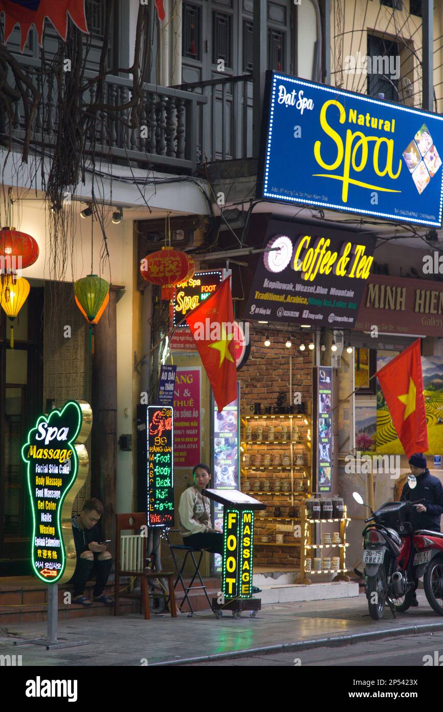 Vietnam, Hanoi, spa, massage Stock Photo Alamy