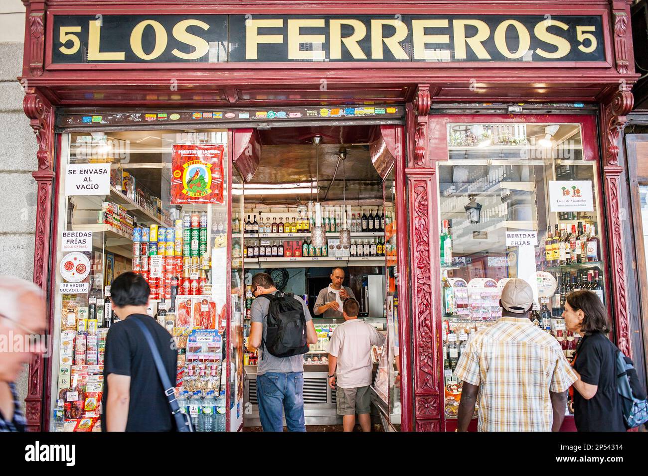 Los Ferreros, grocery store. Calle de Ciudad Rodrigo 5. Madrid. Spain