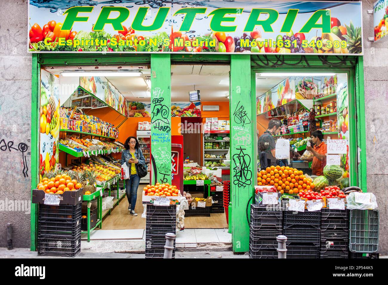 Grocery store, Calle del Espiritu Santo 5, in Malasana quarter. Madrid