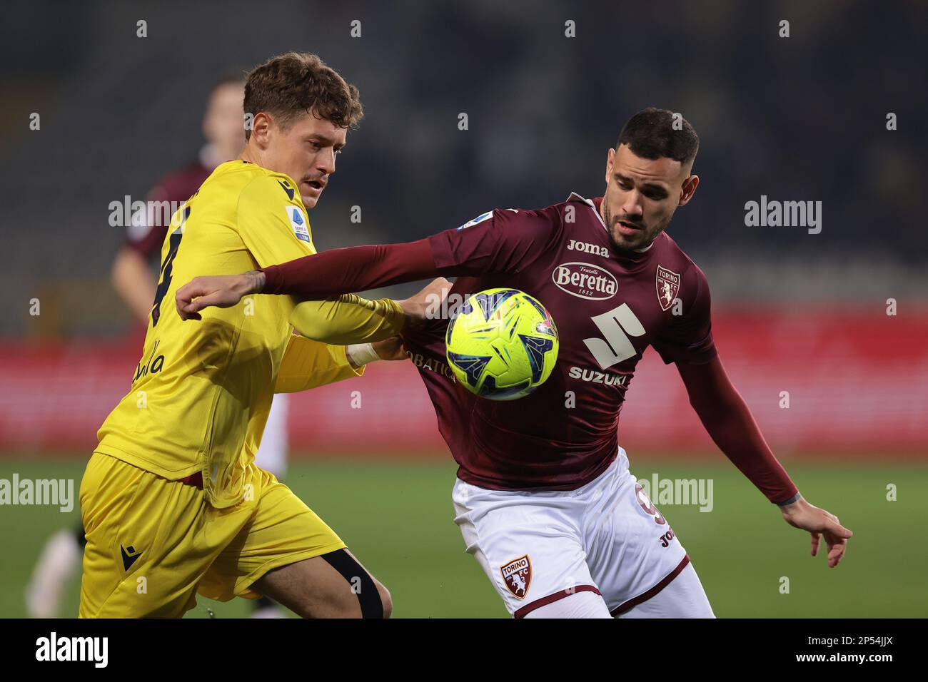 Turin, Italy. 06 March 2023. Players of Torino FC pose for a team photo  prior to the Serie A football match between Torino FC and Bologna FC.  Credit: Nicolò Campo/Alamy Live News