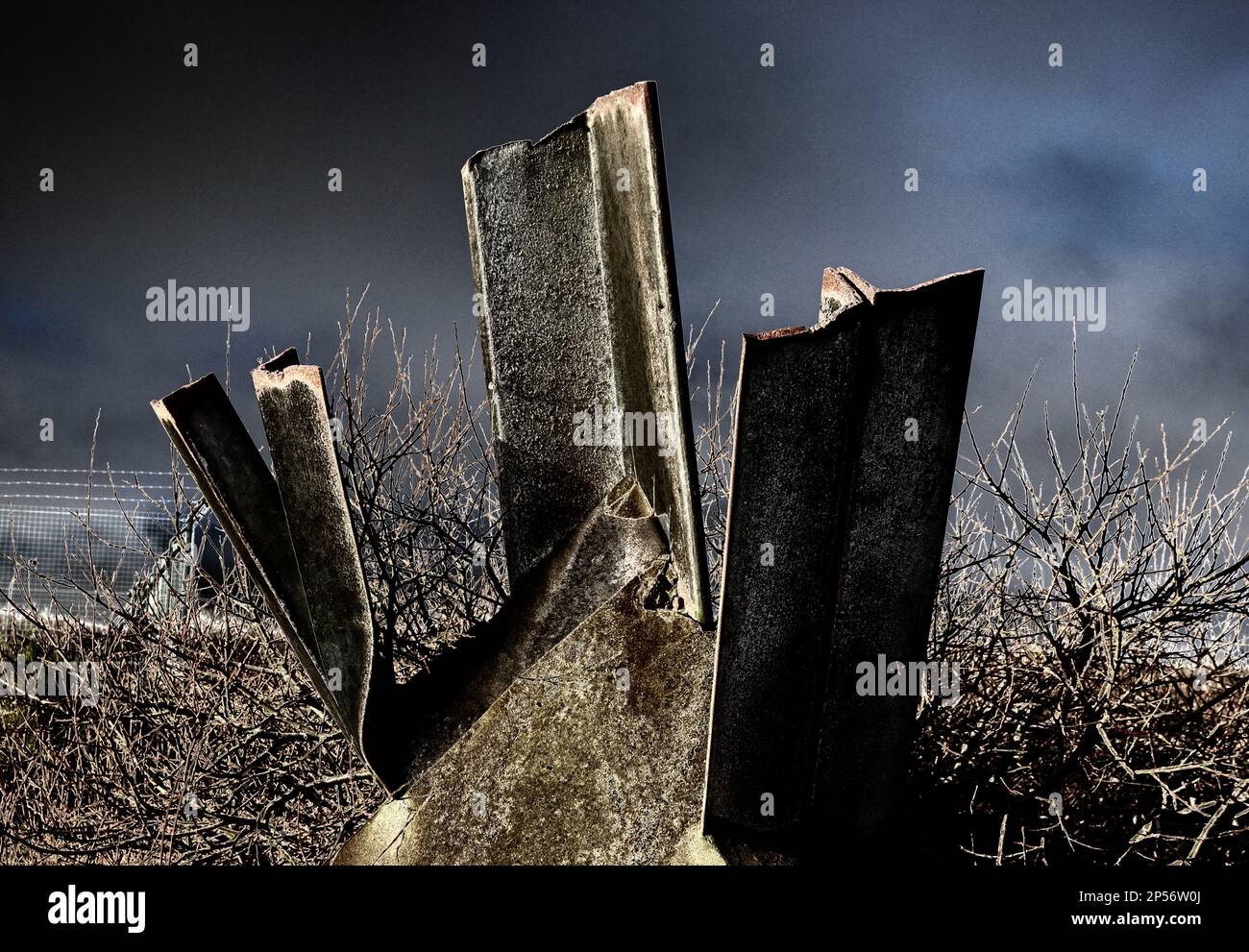 Structure pillar earthquake hires stock photography and images Alamy